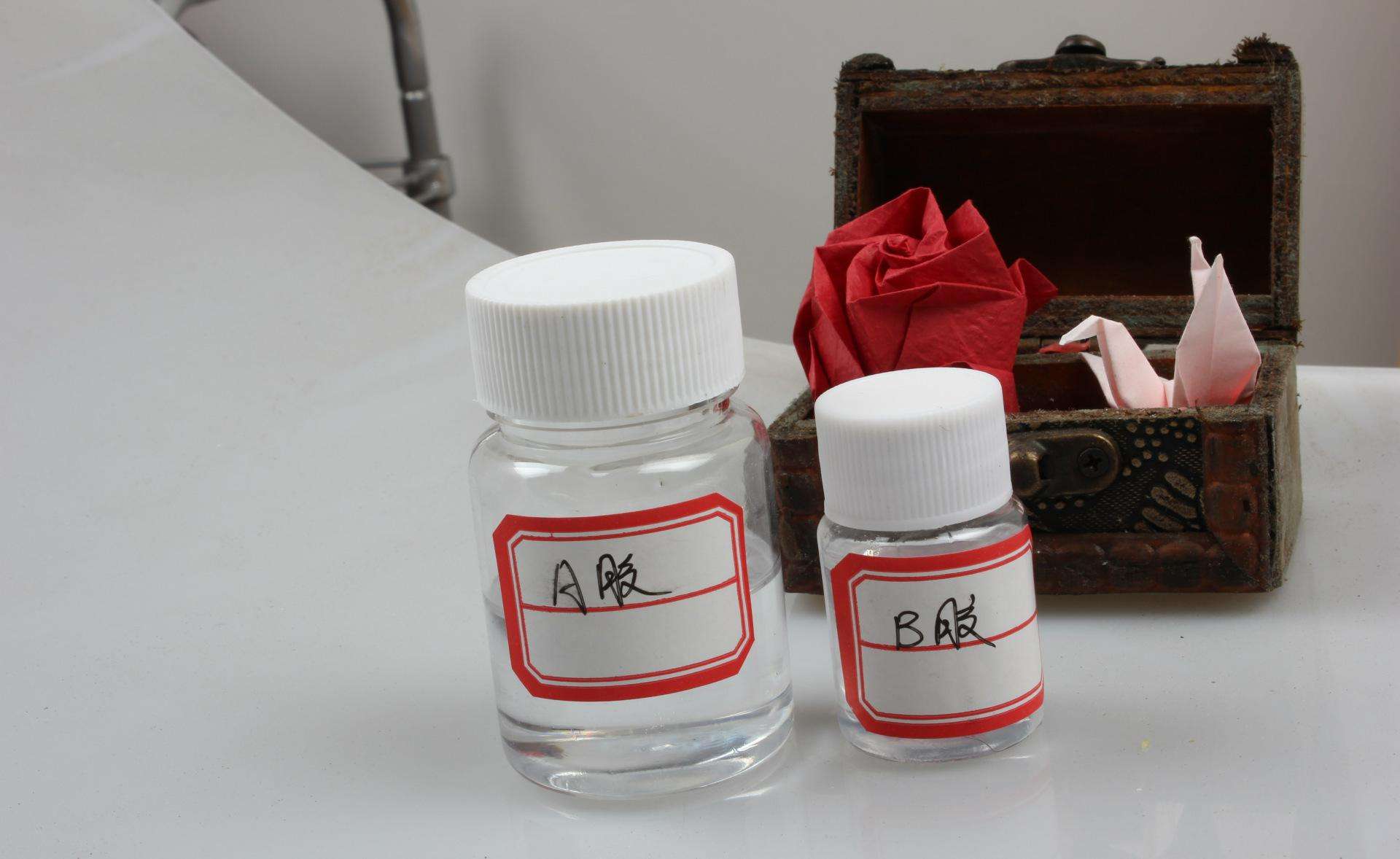 ab膠粘在手上如何去除？